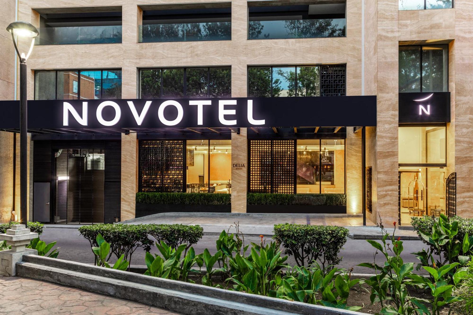 Novotel Mexico City Centro Historico Экстерьер фото